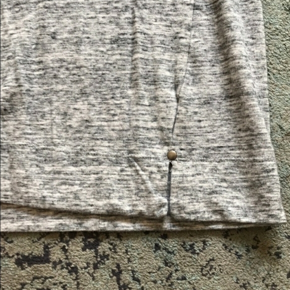 Cynthia Rowley Tee T-Shirt Heathered Grey Chest Pocket Women's Large L Cuffed - Picture 5 of 10
